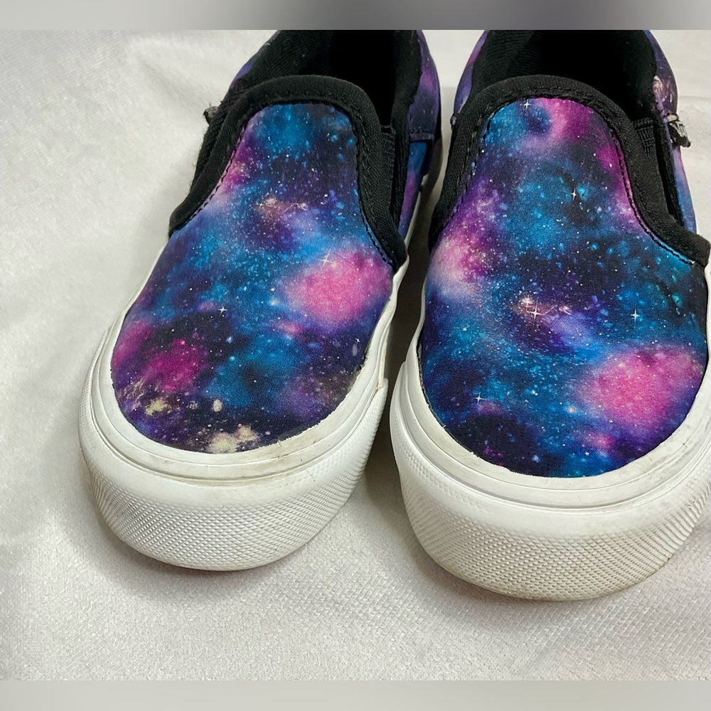 Vans Girl's Asher Galaxy Multicolor Canvas Slip On Skate Shoes Size 11 - Picture 2 of 9